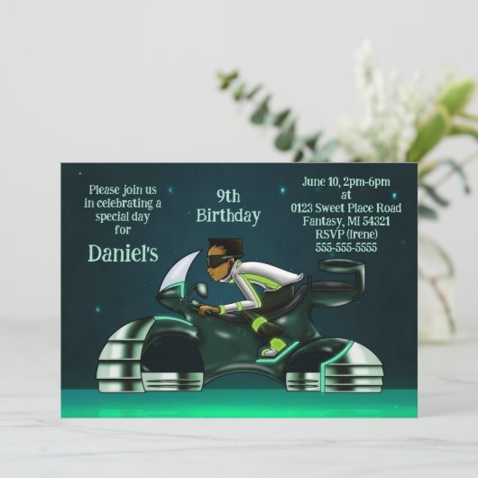 Afrikaanse Amerikaanse jongen en motorfiets Birthd Kaart (Staand voorkant)