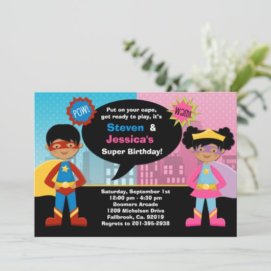 Afrikaanse Amerikaanse superheld Birthday Kaart (Staand voorkant)