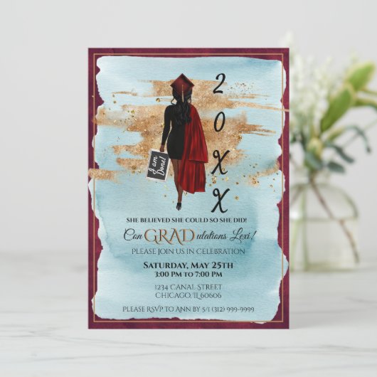 Afrikaanse Amerikaanse uitnodiging tot Afstuderen (Staand voorkant)