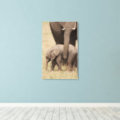 Afrikaanse babyolifant met moeder canvas afdruk (Insitu (Houten vloer))