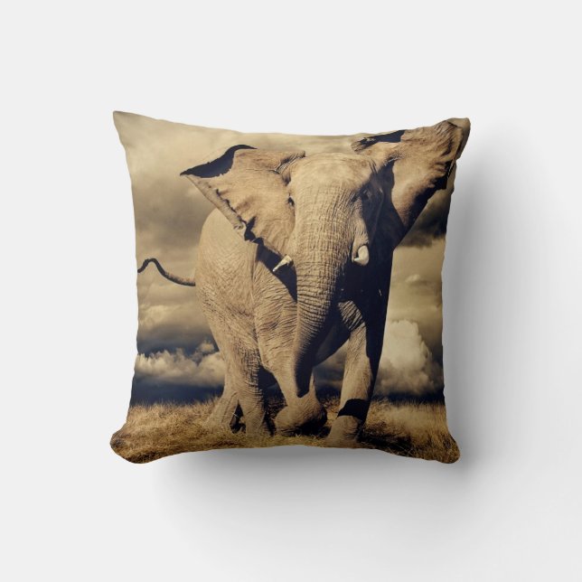 AFRIKAANSE BULL ELEPHANT PILLOW KUSSEN (Voorkant)