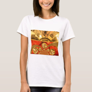 Afrikaanse Culturele Kunst: Rijke Gouden Rood Desi T-shirt