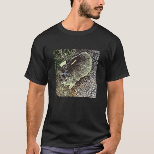 Afrikaanse Hyrax ontspant op rots T-shirt (Voorkant)