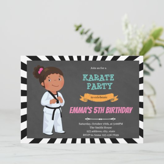 Afrikaanse kind karate uitnodiging (Staand voorkant)