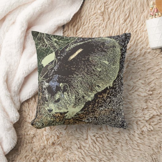 Afrikaanse Klipdas ontspant op rots Kussen (Deken)