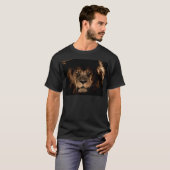 afrikaanse leeuw houdt de ogen dicht t-shirt (Voorkant volledig)