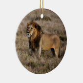 Afrikaanse leeuw in Grass Keramisch Ornament (Rechts)