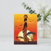 Afrikaanse mooie vrouw silhouet op Afrikaanse zonn Briefkaart (Staand voorkant)