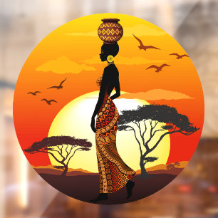 Afrikaanse mooie vrouw silhouet op Afrikaanse zonn Raamsticker
