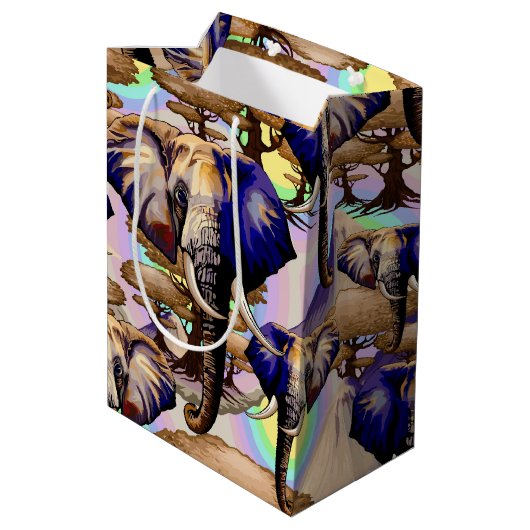 Afrikaanse olifant surrealistisch portret medium cadeauzakje (Achterkant Gekanteld)