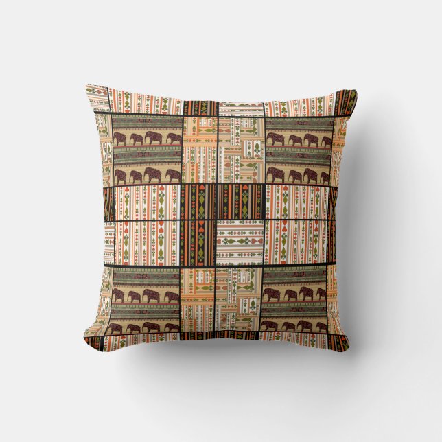 Afrikaanse Patchwork Olifanten: Ornamentale textuu Kussen (Voorkant)