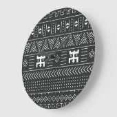 Afrikaanse stamkunst: geometrische zwart-wit grote klok (Hoek)