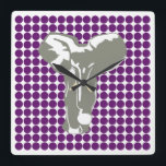 Afrikaanse Violet Safari Dot met Pop Art Elephant Vierkante Klok<br><div class="desc">Mod polka-puntenpatroon in het Safari-kleurenpalet van Emporio Moffa met Pop Art Elephant-design op voorzijde en gewone stippen op achterzijde.</div>