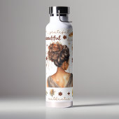 Afrikaanse vrouw met bruin haar Boho-affirmatie Waterfles