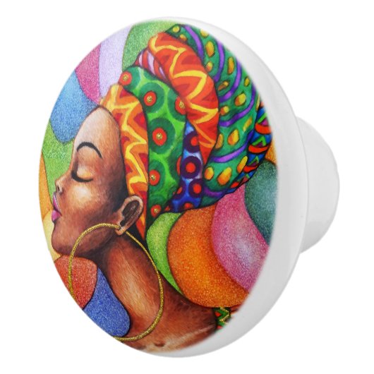 Afrikaanse vrouw met was traditionele stof keramische knop (Rechts)