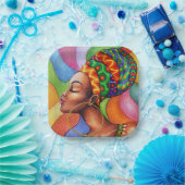 Afrikaanse vrouw met was traditionele stof papieren bordje (Feest)