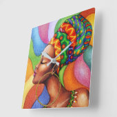 Afrikaanse vrouw met was traditionele stof vierkante klok (Hoek)