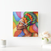 Afrikaanse vrouw met was traditionele stof vierkante klok (Huis)