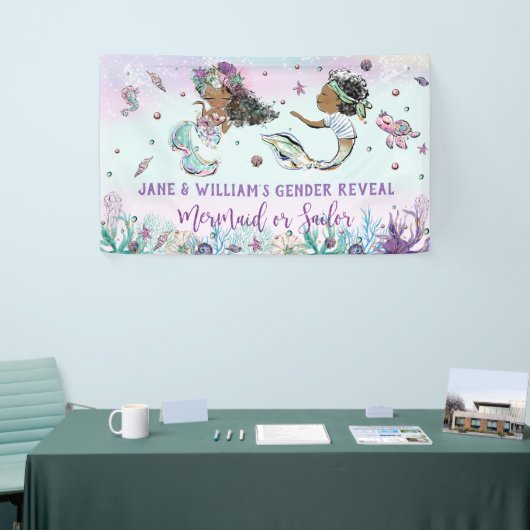 Afrikaanse zeemeermin en piratenzeeman onthullen g spandoek (Beurs)