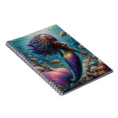 Afrikaanse zeemeermin zwemt onder water notitieboek (Rechterzijde)