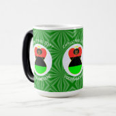 Afro-Amerikaanse Diaspora Kerstengel Magische Mok (Voorkant links)