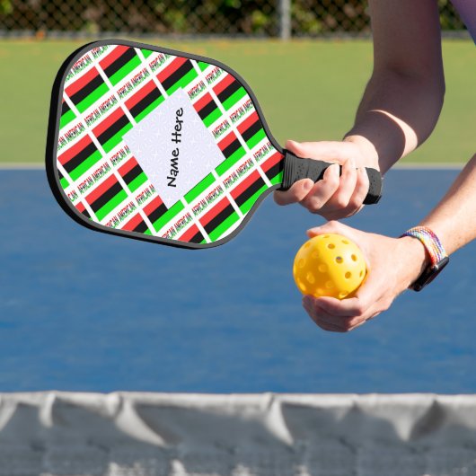 Afro-Amerikaanse diaspora vlag gepersonaliseerd Pickleball Paddle (Insitu)