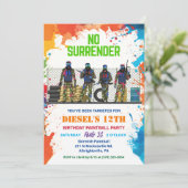 Afro-Amerikaanse etnische Paintball uitnodiging (Staand voorkant)