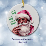 Afro-Amerikaanse Santa Personal Kind's Christmas Keramisch Ornament<br><div class="desc">Ieder kind dat van de kerstman houdt, zal van hem houden! De voorzijde heeft een afbeelding van de vrolijke oude elf. Hij draagt zijn traditionele kerstmuts en een bril. In de groene tekst staat "HO HO HO HO!". De achterkant van het ornament bevat tekstvelden die u kunt aanpassen, waarbij de...</div>