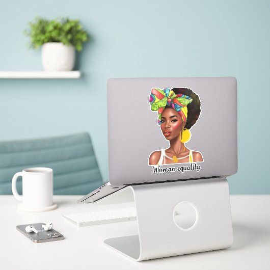 Afro-Amerikaanse sterke zwarte vrouw gelijkheidsda Sticker (Laptop op bureau)