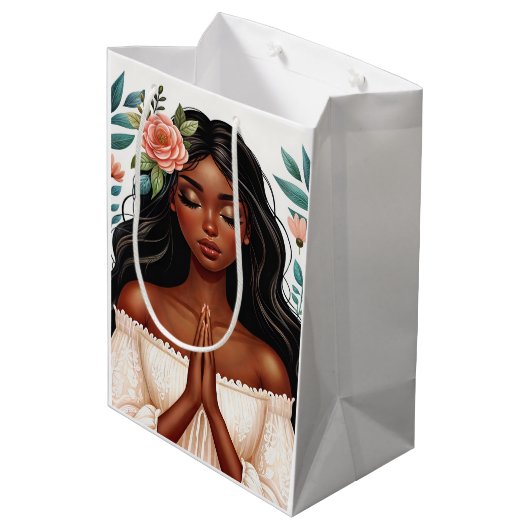 Afro-Amerikaanse vrouw biddend Medium Cadeauzakje (Achterkant Gekanteld)