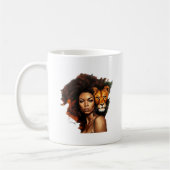 Afro-Amerikaanse vrouw met majestueuze leeuw Koffiemok (Links)