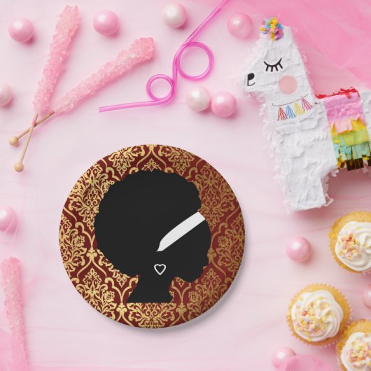 Afro-Amerikaanse vrouw op rode koninklijke achterg Papieren Bordje (Feest)