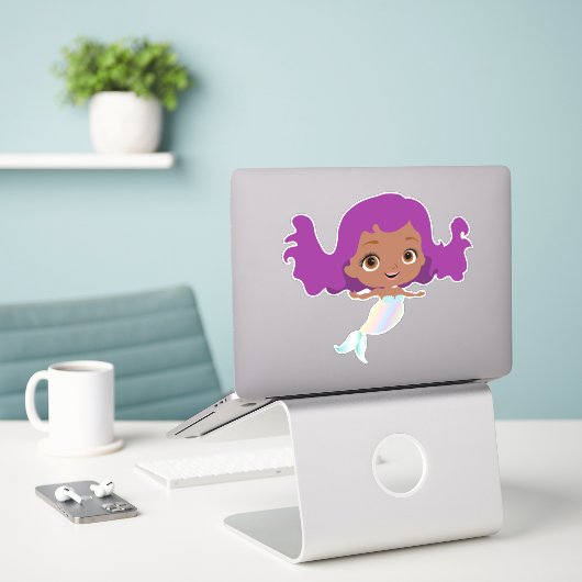 Afro-Amerikaanse zeemeermin met Paarse haar Sticker (Laptop op bureau)