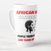Afro-Amerikanen en Native Americans Latte Mok (Linkerhoek)