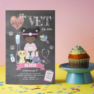 Afro Chalkboard Girl Vet Birthday Party Invitation Kaart