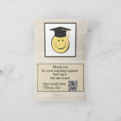 Afscheidfoto van afgestudeerde juridisch assistent aankondiging (Binnen)