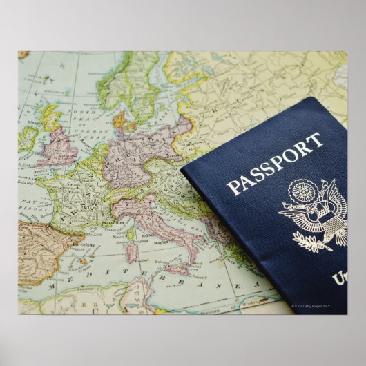 Afsluiting paspoort op Europese kaart Poster (Voorkant)