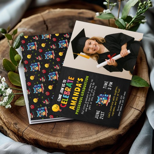 Afsluiting peuterspeelzaal voor meisje met foto kaart