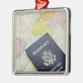 Afsluiting van paspoort op kaart metalen ornament (Links)
