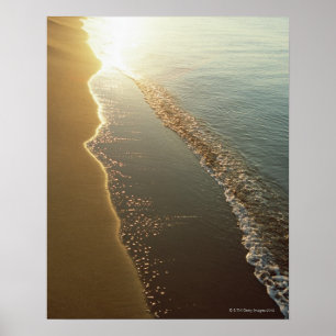 Afstand van het water (avond) poster