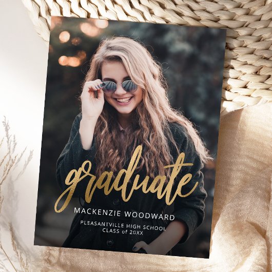 Afstudeeraankondiging met gouden scriptfoto briefkaart