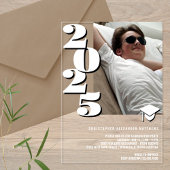 Afstudeerder 2025 Moderne Foto Wit en Zwart Cool P Acryl Uitnodigingen