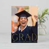 AFSTUDEERDER | Gold Foil Leaf Modern Photo Announg Folie Uitnodiging (Staand Voorkant)