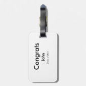 afstudeerder jongen voegt naam toe bevat datumteks bagagelabel (Achterkant verticaal)