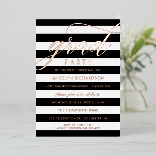 Afstudeerder Party Modern Black Stripes Roos Gold  Folie Uitnodiging (Staand Voorkant)
