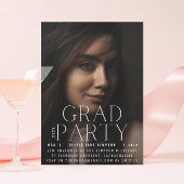 AFSTUDEERDER PARTY | White Modern Script College Kaart