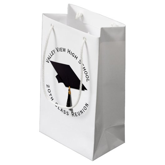 Afstudeerder Pet High School Class Reunion Klein Cadeauzakje (Achterkant Gekanteld)
