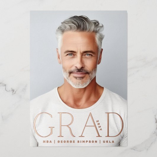 AFSTUDEERDER | Roos Gold Foil Modern Foto aankondi Folie Uitnodiging (Voorkant)