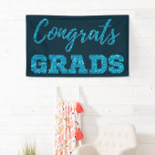 Afstudeerders met blauw glitterconcentraat spandoek (Insitu)