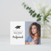 Afstudeerfeest uitgesteld fotoscript briefkaart (Staand voorkant)